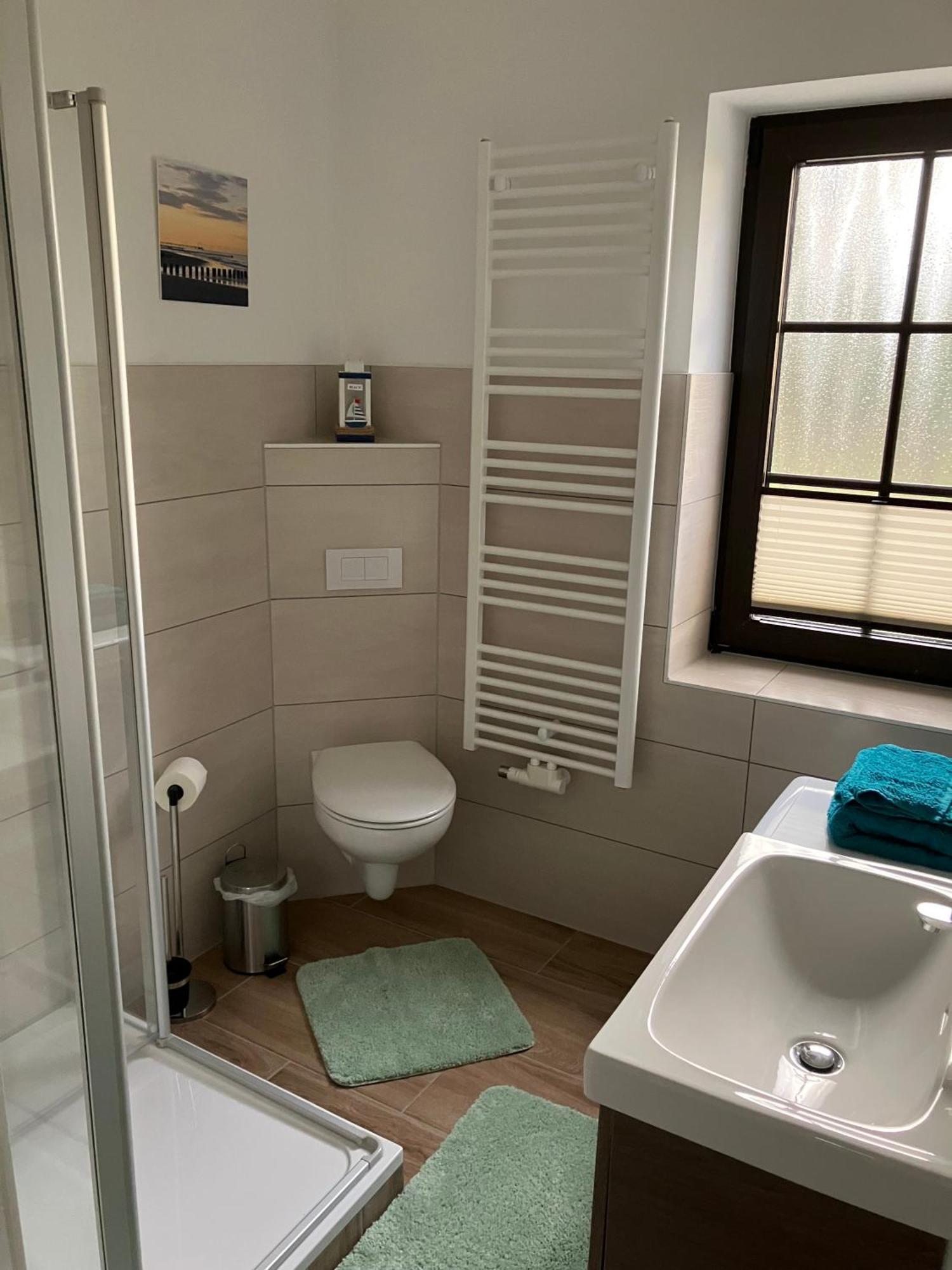 Grosse 4 Sterne Ferienwohnung Beim Boddenstrand Sundhagen-Niederhof Esterno foto