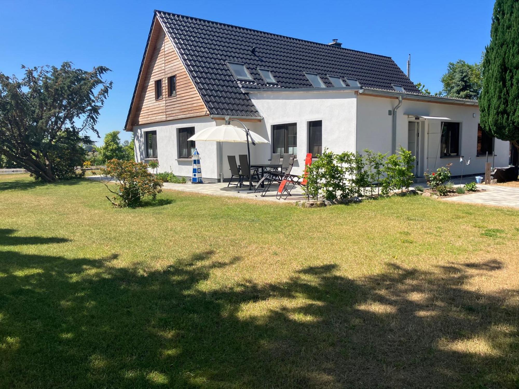 Grosse 4 Sterne Ferienwohnung Beim Boddenstrand Sundhagen-Niederhof Esterno foto