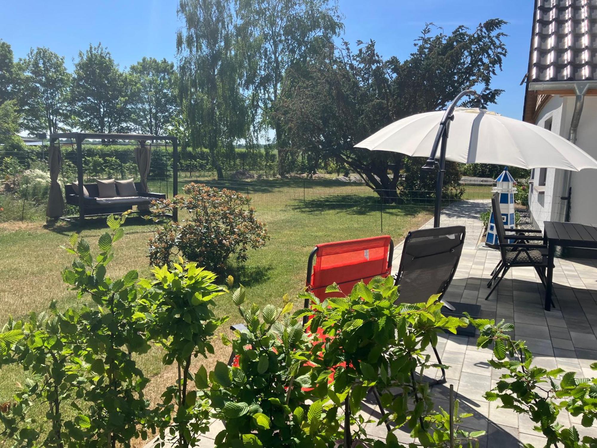 Grosse 4 Sterne Ferienwohnung Beim Boddenstrand Sundhagen-Niederhof Esterno foto