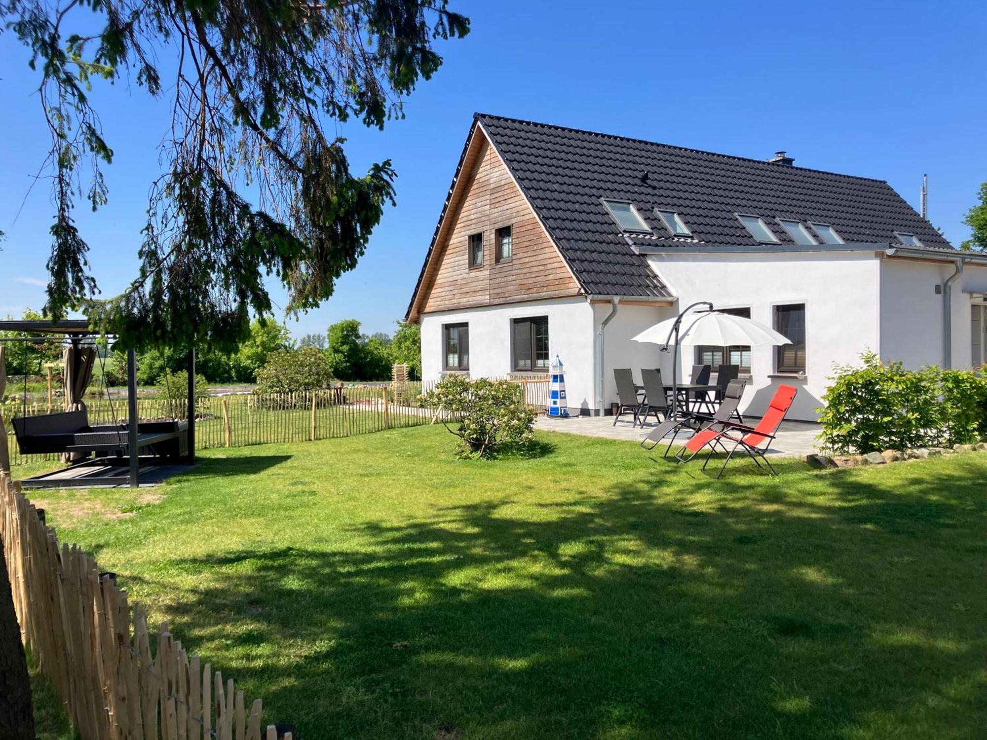 Grosse 4 Sterne Ferienwohnung Beim Boddenstrand Sundhagen-Niederhof Esterno foto